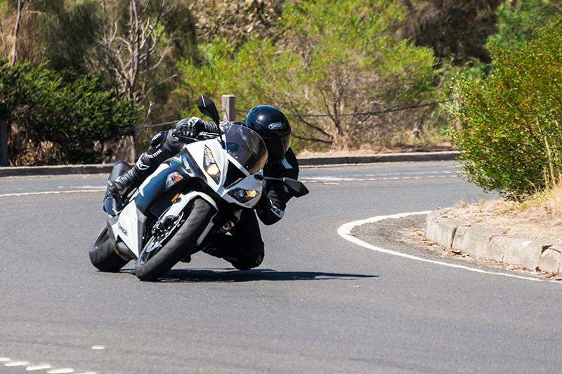 Schuberth E2 not right on sportsbike